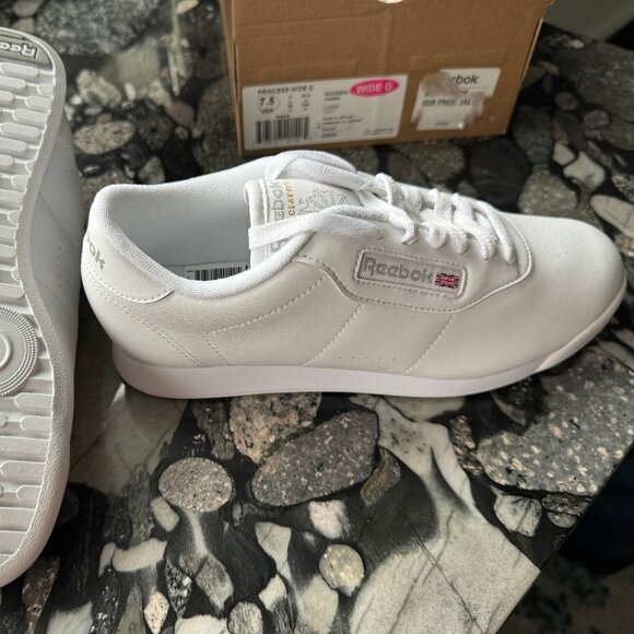 Reebok Princess W D White Shoes - Picture 1 of 3